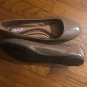 "Rush" Flats
